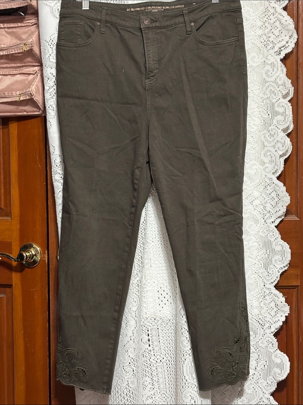 Women's Olive Green Straight leg Fit Pants size 14R